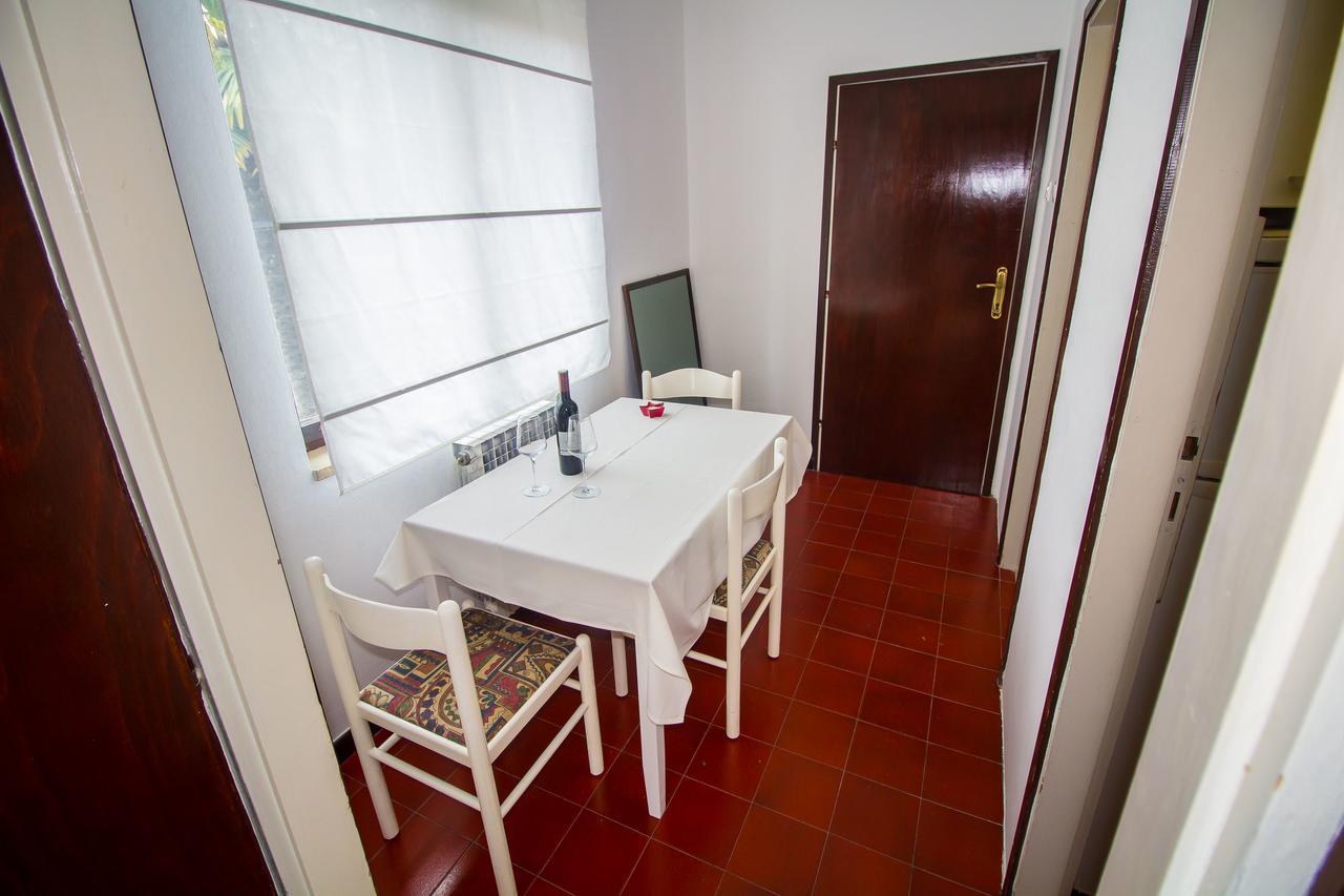Pineta House Vidos Apartment โปเรช ภายนอก รูปภาพ