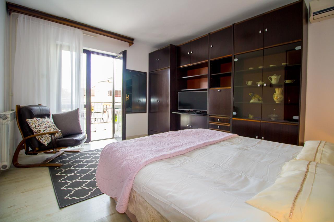 Pineta House Vidos Apartment โปเรช ภายนอก รูปภาพ
